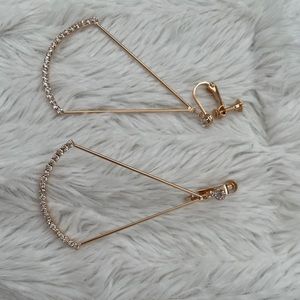 Earrings (NEW)